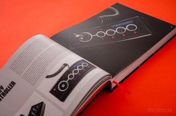 Trigger Happy: A Visual Celebration of Video Game Controllers | Retro Gaming Book by Bitmap Books - Bitmap Books [KSIĄŻKA]