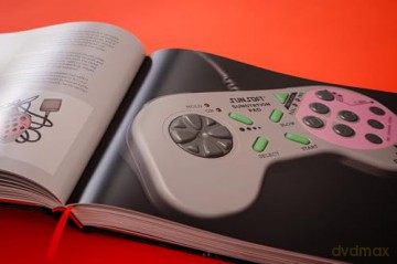 Trigger Happy: A Visual Celebration of Video Game Controllers | Retro Gaming Book by Bitmap Books - Bitmap Books [KSIĄŻKA]