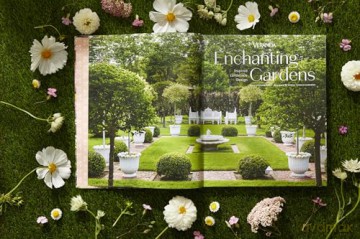 Veranda Enchanting Gardens: Inspired Landscape Design - Stephanie Hunt [KSIĄŻKA]
