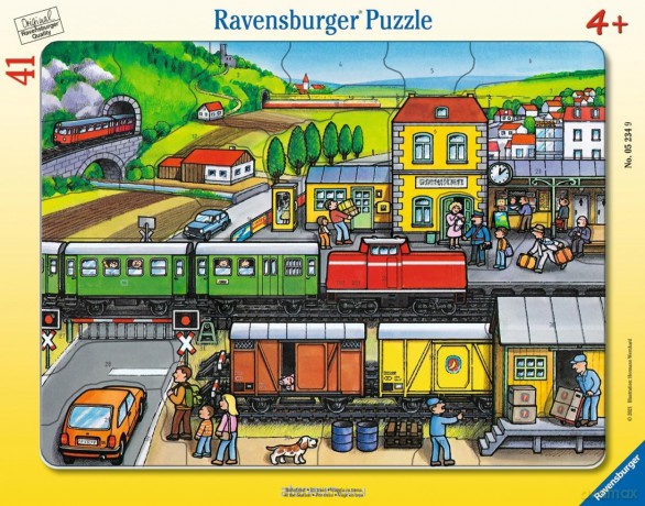 RAVENSBURGER 41 el. At the Station Frame [PUZZLE]