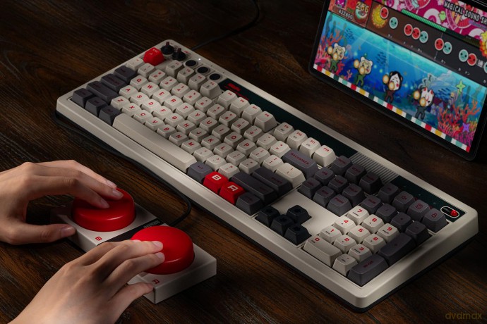8BitDo - Retro 108 Mechanical Keyboard - N Edition