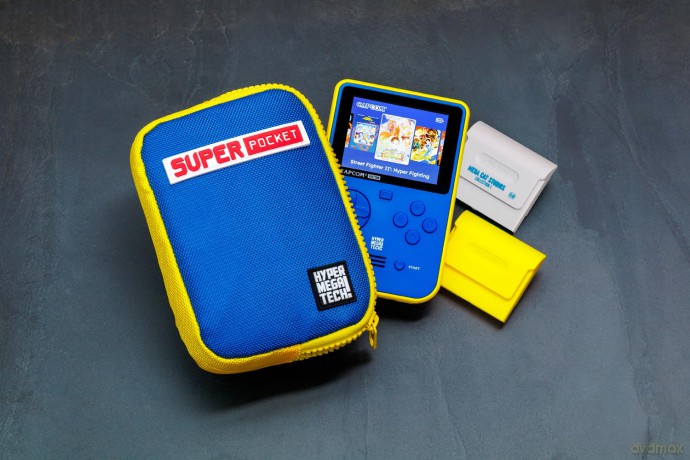 Blaze Evercade Hmt Super Pocket Fabric Case - Blue/Yellow