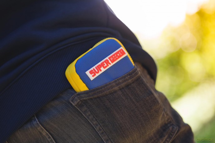 Blaze Evercade Hmt Super Pocket Fabric Case - Blue/Yellow