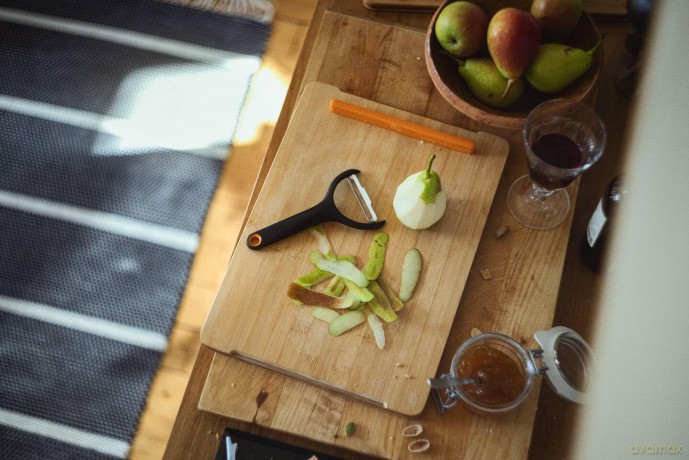 Fiskars - FunctionalForm Peeler, Crosscut