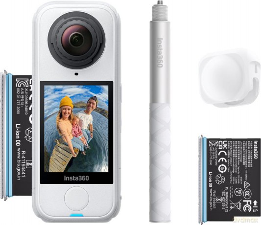 Insta360 - X4 Air Starter Bundle