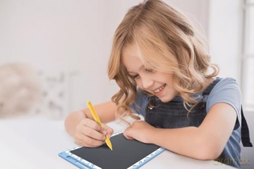 Lexibook - Bluey 11'' multicolor learning drawing E-ink tablet with stencils (CRT10BY)