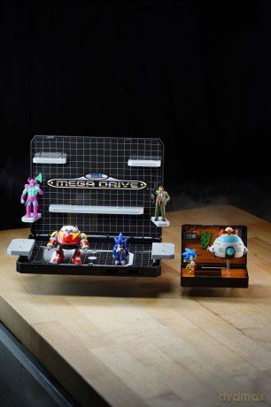 Wilder Toys - CONSOLE HEROES - MEGA DRIVE CONSOLE BOSS LEVEL W SONIC 1