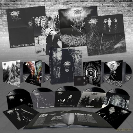 Darkthrone: The Fist In The Face Of God [BOX] [9xWinyl]+[DVD]
