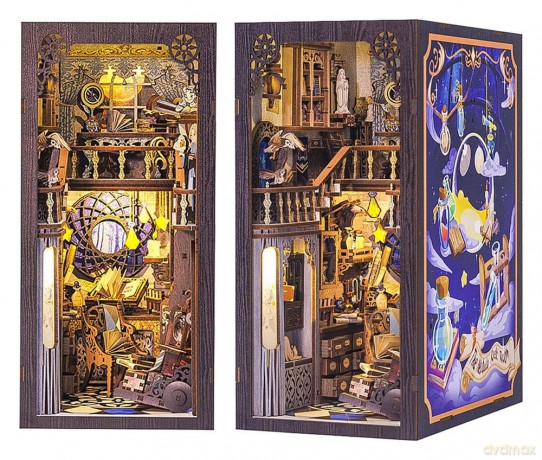 Book Nook Nebula Common Room 23 x 11 cm