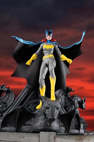 DC Multiverse Action Figure Batgirl (DC Classic) 18 cm