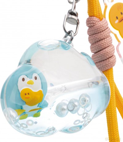 NICI Keyholder and bag charm penguin Waddle 5x4cm liquid on header card