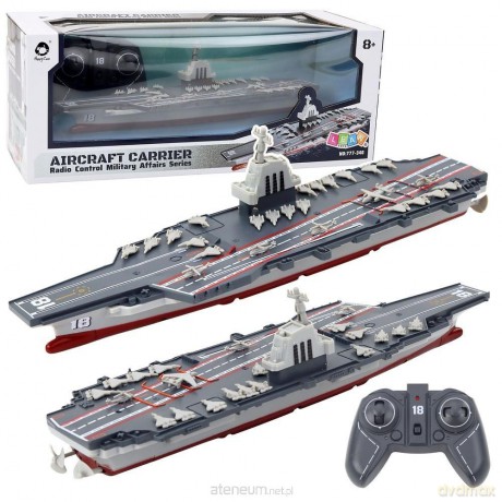 Lotniskowiec R/C 1:1000