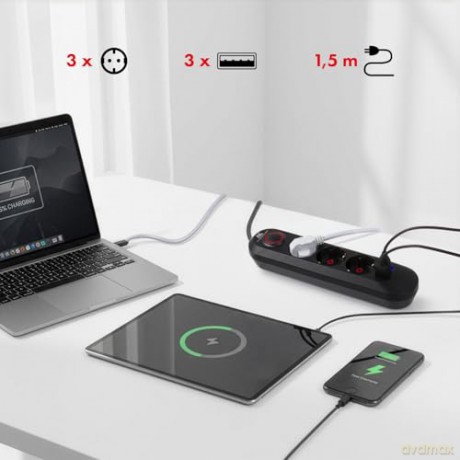 Listwa zasilająca MCE394 B, 1,5m|3 gniazda + 3xUSB. 110-240V AC 50/60Hz, 2.1A max 2500W, czarna