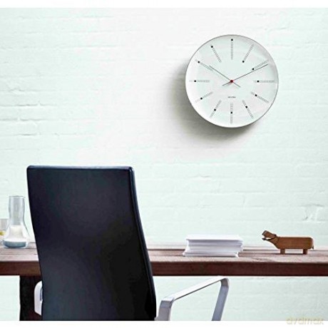 Arne Jacobsen - Bankers Wall Clock - 29 cm - White