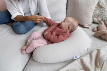 Doomoo - Inflatable Nursing Pillow - Sand
