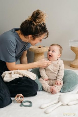 Doomoo - Nursing Pillow - Corduroy Khaki