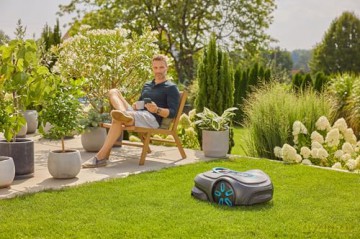 Gardena - Robotic lawnmower smart SILENO max 700 mÂ˛