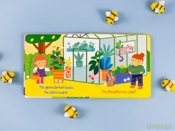 Magic Painting Book | Garden | Just Add Water | Mess-Free Colouring Board Book for Children [KSIĄŻKA]
