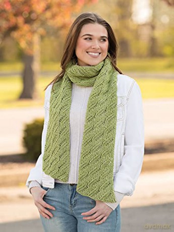 Learn-a-Stitch Knit Scarves: 6 scarves made using worsted-weight yarn! - Lena Skvagerson [KSIĄŻKA]