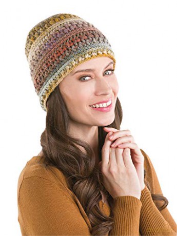 Learn to Crochet Top-Down Beanies: Create 8 top-down beanies using a handy measuring template! - Rohn Strong [KSIĄŻKA]