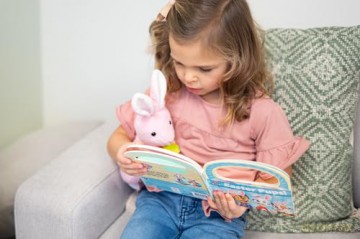 Nickelodeon Paw Patrol Chase, Marshall, Skye and More! - Easter Pups! Sound Book - Perfect Easter Basket Stuffer - PI Kids - PI Kids [KSIĄŻKA]