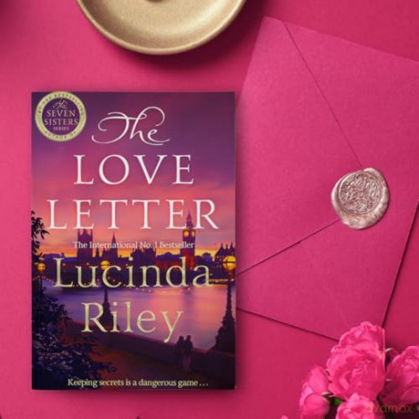 The Love Letter: A Spellbinding, Glamorous Mystery from the Beloved Author of The Seven Sisters - Lucinda Riley [KSIĄŻKA]
