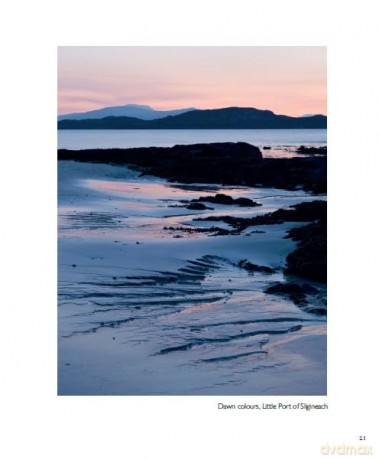 Iona with Love: Island reflections in word and image - Barbara Sellars [KSIĄŻKA]