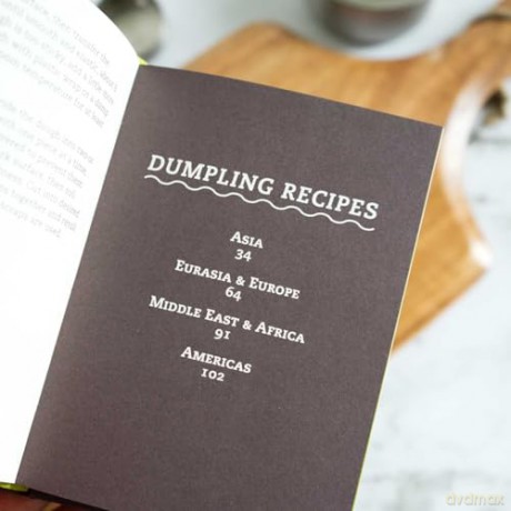 The Little Book of Dumplings: Bundles of Love from Around the World - Lynda Balslev [KSIĄŻKA]
