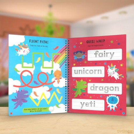 Sticker World Activity Book - Make Believe Ideas [KSIĄŻKA]