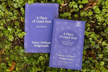 Place of Quiet Rest, A: Finding Intimacy with God Through a Daily Devotional Life - Nancy DeMoss Wolgemuth [KSIĄŻKA]
