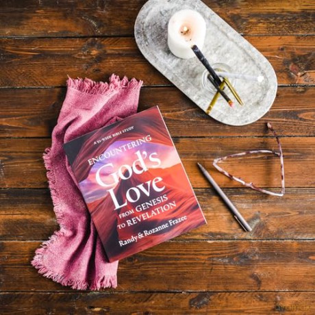 Encountering God's Love from Genesis to Revelation | Softcover: A 52-Week Bible Study - Randy Frazee [KSIĄŻKA]