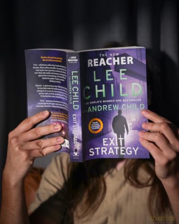 Exit Strategy: Don't miss Reacher's high-octane, gripping new adventure from the global bestselling authors (Jack Reacher, 30) - Andrew Child [KSIĄŻKA]