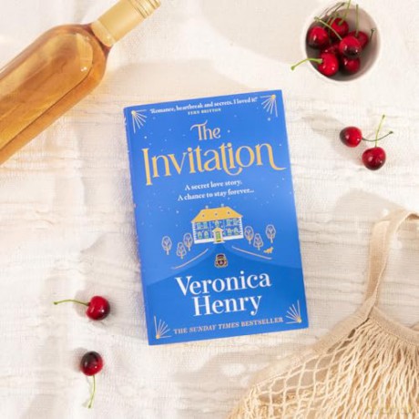 The Invitation: The enchanting and irresistibly romantic new novel from the bestselling author! - Veronica Henry [KSIĄŻKA]