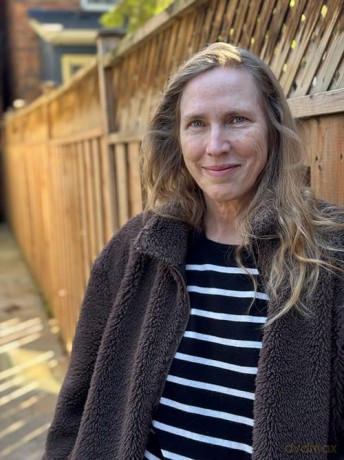 A Truce That Is Not Peace: The new memoir from the internationally bestselling author of Women Talking - Miriam Toews [KSIĄŻKA]