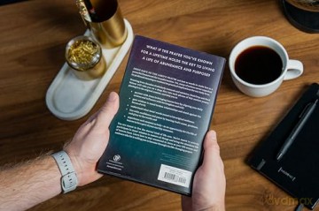 Bringing Heaven Here: How The Lord's Prayer Can Change Your Life and Our World - Brad Nelson [KSIĄŻKA]