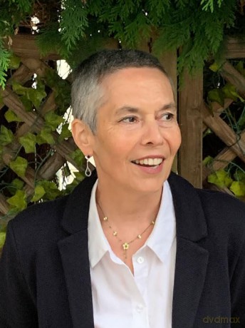 Common Ground: The captivating, powerful and unforgettable literary novel of community and connection for 2026 - Elissa Soave [KSIĄŻKA]