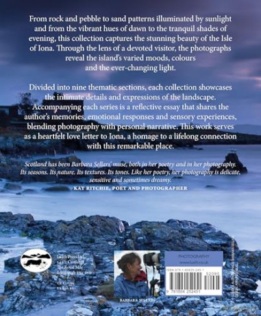 Iona with Love: Island reflections in word and image - Barbara Sellars [KSIĄŻKA]