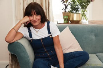 Birthing: The new self-help guide - Davina McCall [KSIĄŻKA]