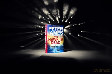 The Hawk Is Dead: Roy Grace Returns In This Royally Pulse-Pounding Crime Thriller From The Multimillion-Copy Bestselling Author: 21 - Peter James [KSIĄŻKA]