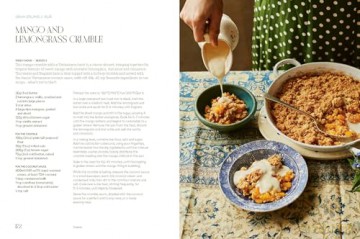 One Pan Vietnam: Vibrant Vietnamese Recipes for Everyday - Thuy Diem Pham [KSIĄŻKA]