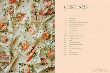 One Pan Vietnam: Vibrant Vietnamese Recipes for Everyday - Thuy Diem Pham [KSIĄŻKA]