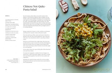 Everyone Hot Pot: Creating the Ultimate Meal for Gathering and Feasting - Natasha Pickowicz [KSIĄŻKA]