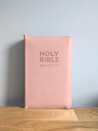 NIV Larger Print Personal Pastel Pink Bible (New International Version) - New International Version [KSIĄŻKA]