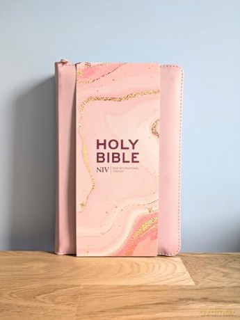NIV Larger Print Personal Pastel Pink Bible (New International Version) - New International Version [KSIĄŻKA]