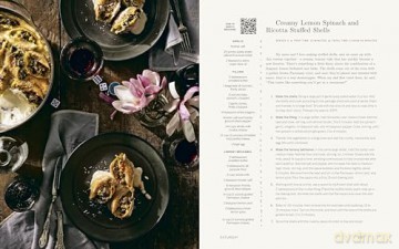 Maxi's Kitchen: Easy Go-To Recipes to Make Again and Again: A Cookbook - Maxine Sharf [KSIĄŻKA]