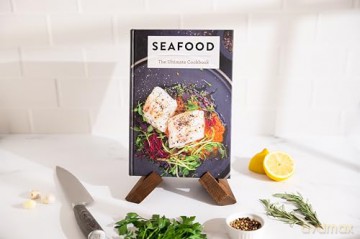 Seafood: The Ultimate Cookbook [KSIĄŻKA]