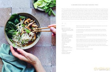 Nourished Kitchen: Nourishing Vegetarian Recipes to Enjoy Everyday - Erica Rodriguez [KSIĄŻKA]