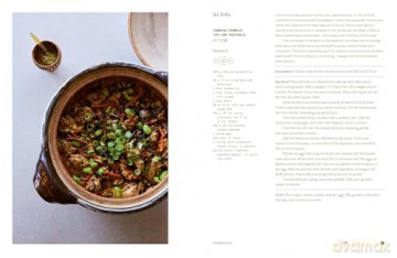 Simply Donabe: Japanese One-Pot Recipes - Naoko Takei Moore [KSIĄŻKA]