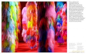 Textiles x Art: How textiles are shaping contemporary art - Ramona Barry [KSIĄŻKA]
