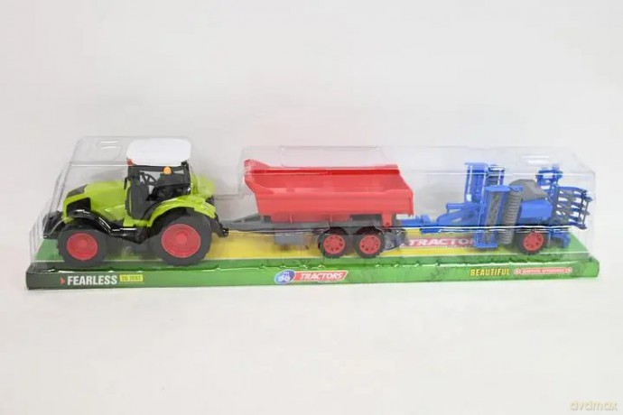 Traktor + 2 maszyny 00334